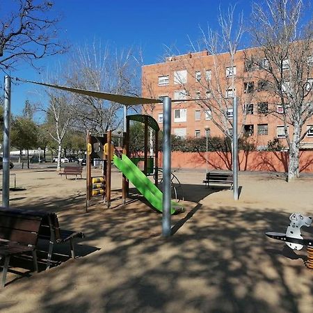Piso Pl 2B, 20Min Plaza Cataluna Сан-Адриан-де-Бесос Экстерьер фото