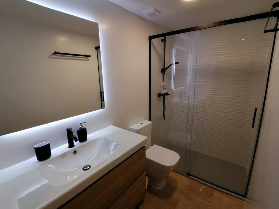 Piso Pl 2B, 20Min Plaza Cataluna Сан-Адриан-де-Бесос Экстерьер фото
